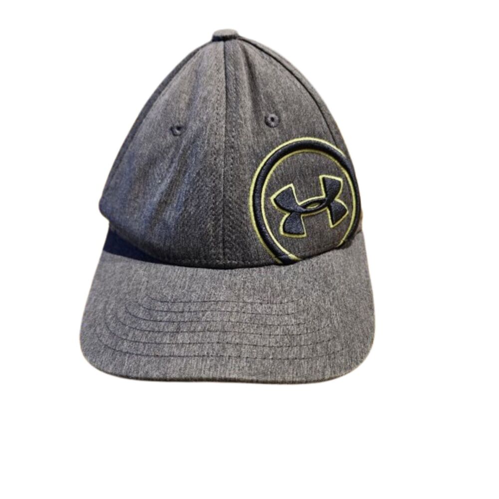 T8 Under Armour Baseball Hat Cap Gray Fitted Youth Size S/M Embroidered Logo
